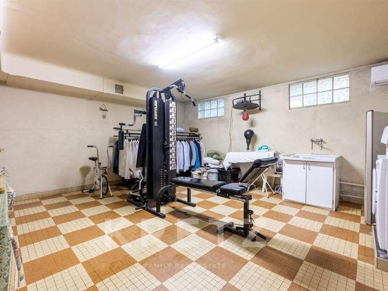 Maison Fontenay-sous-Bois - 5 chambres - 325m²