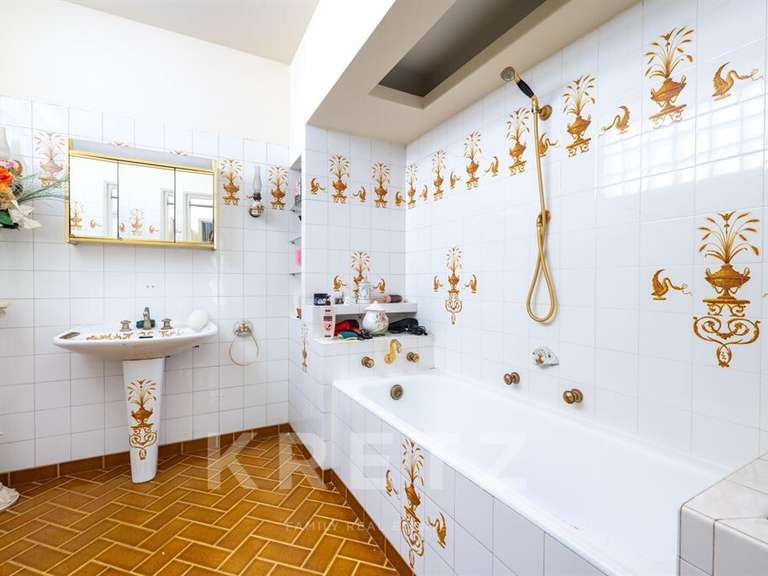 Maison Fontenay-sous-Bois - 5 chambres - 325m²