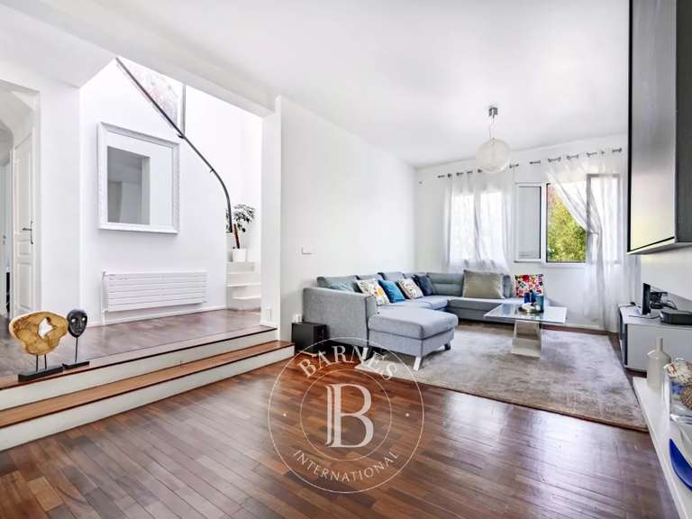 Maison Fontenay-sous-Bois - 5 chambres - 280m²