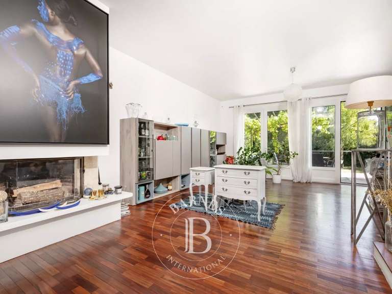 Maison Fontenay-sous-Bois - 5 chambres - 280m²