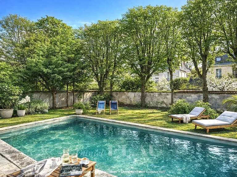 Maison Fontenay-sous-Bois - 6 chambres - 352m²