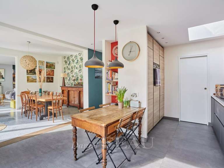 Maison Fontenay-sous-Bois - 6 chambres - 352m²