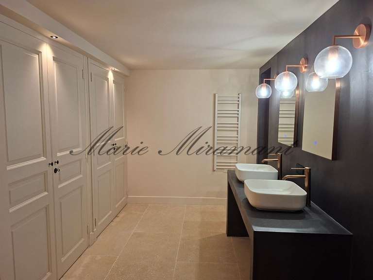 Maison Fontvieille - 5 chambres - 300m²