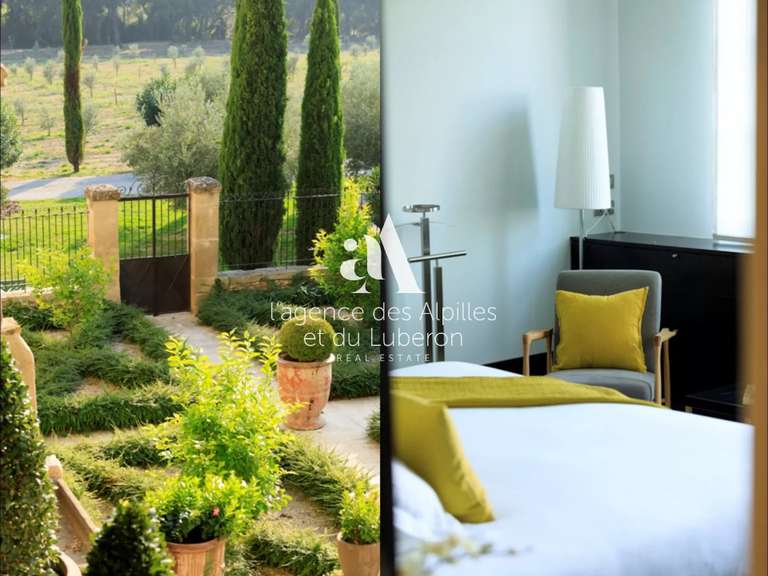 Maison Fontvieille - 8 chambres - 13000m²