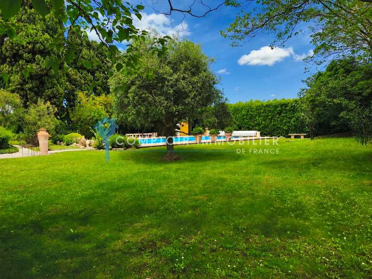 Maison Fontvieille - 4 chambres - 207m²