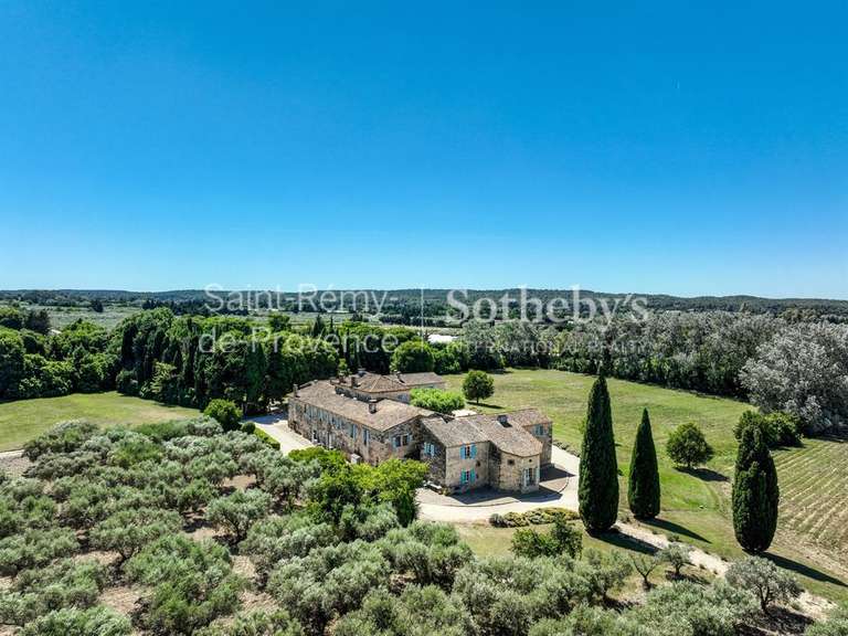Maison Fontvieille - 17 chambres - 1400m²