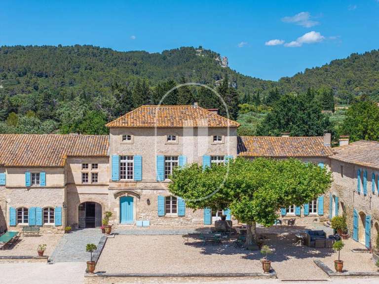 Maison Fontvieille - 17 chambres - 1500m²