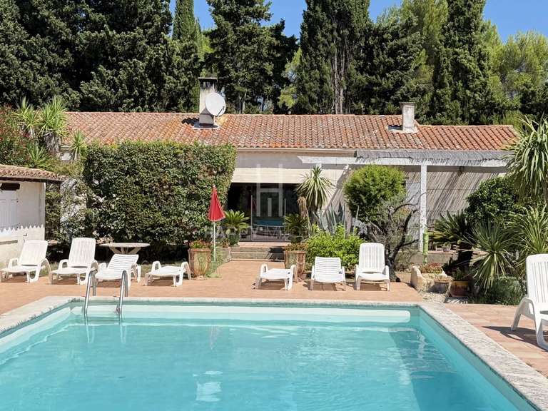Maison Fontvieille - 4 chambres - 220m²