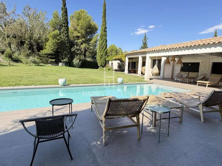 Maison Fontvieille - 6 chambres - 265m²