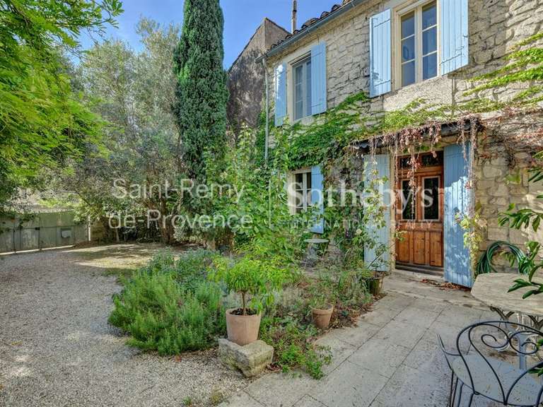 Maison Fontvieille - 6 chambres - 242m²