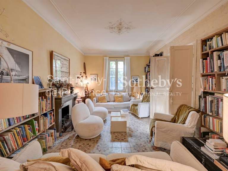 Maison Fontvieille - 6 chambres - 242m²