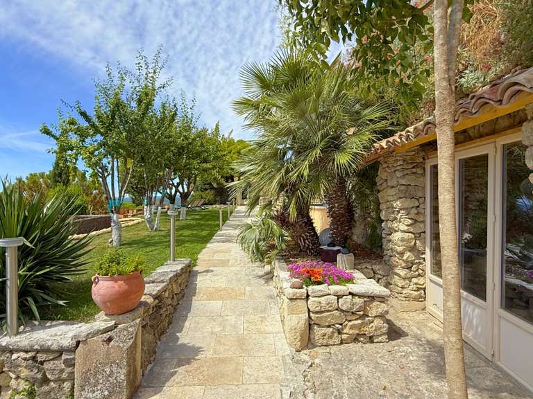 Maison Forcalquier - 6 chambres - 298m²