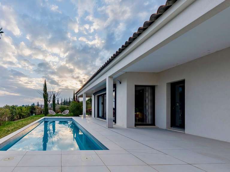 Maison Forcalquier - 3 chambres - 174m²