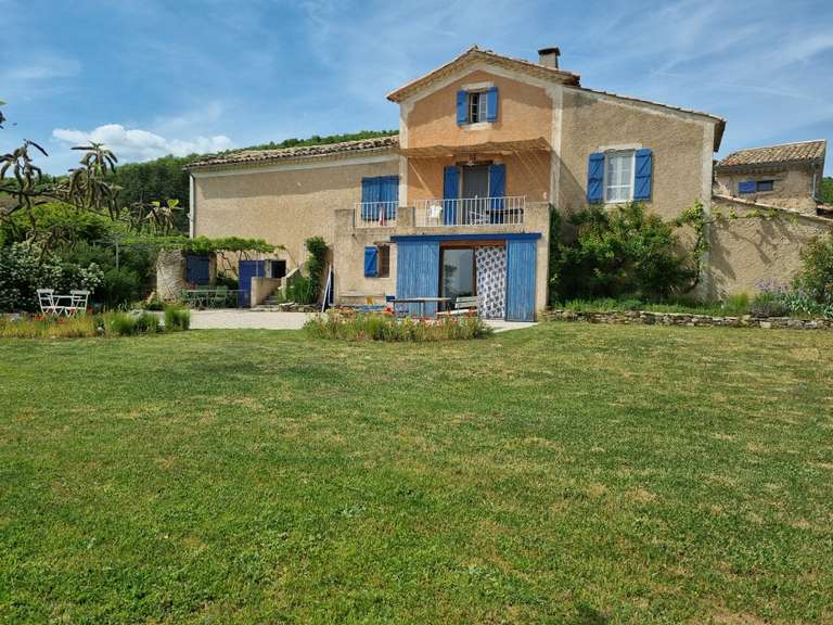 Maison Forcalquier - 6 chambres - 206m²