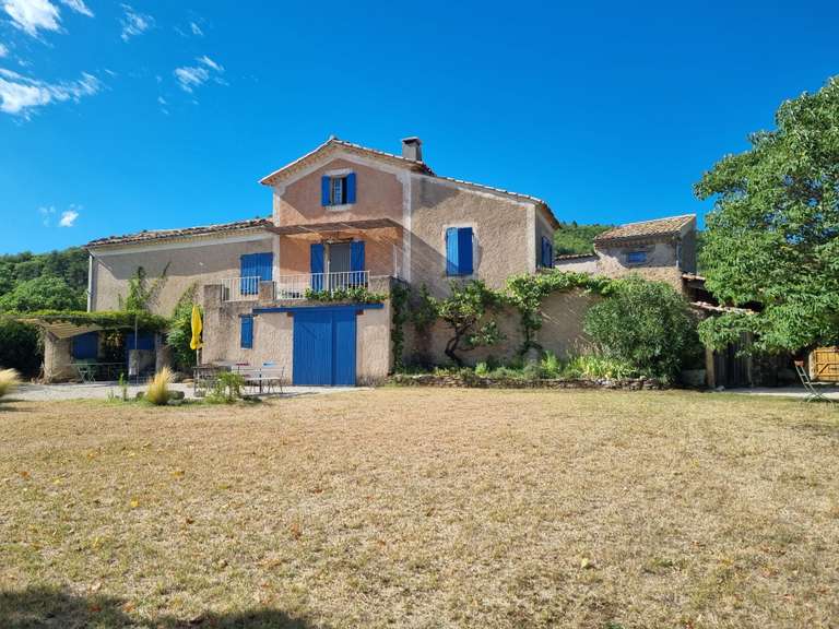 Maison Forcalquier - 6 chambres - 206m²