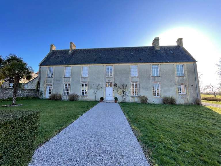 Maison Formigny-la-Bataille - 4 chambres - 351m²
