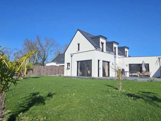 House Fouesnant - 4 bedrooms