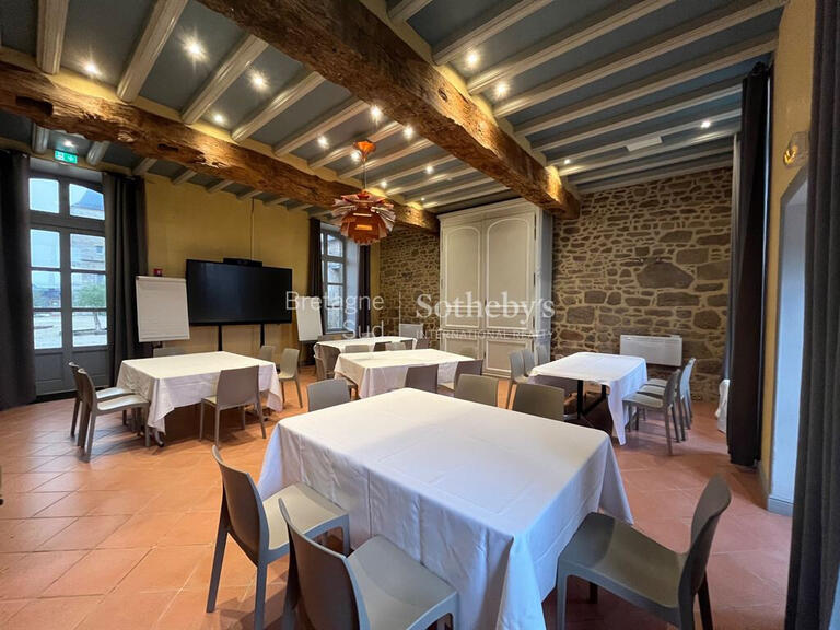 Château Fougères - 51 chambres - 2363m²
