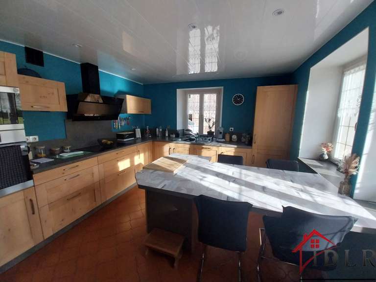 Maison Fougerolles - 4 chambres - 198m²