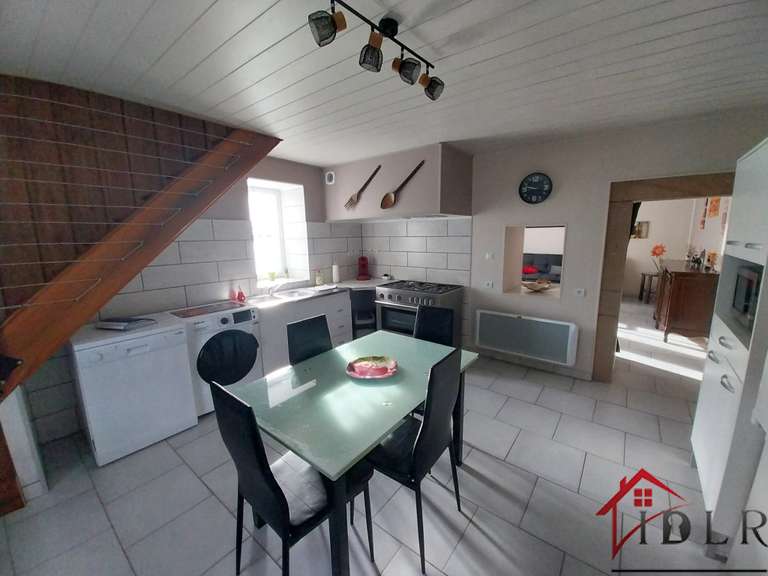 Maison Fougerolles - 4 chambres - 198m²