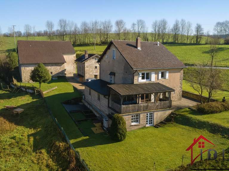 Maison Fougerolles - 4 chambres - 198m²