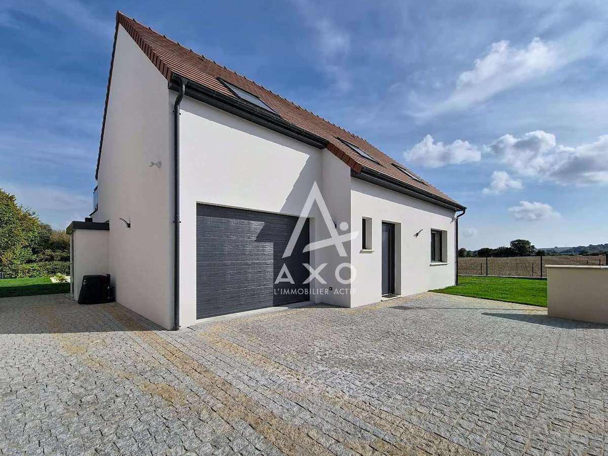 House Fouquenies