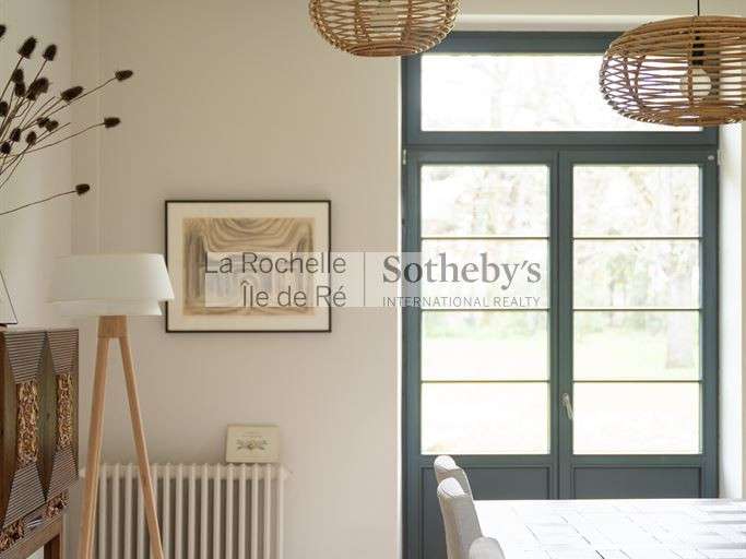 Maison Fouras - 4 chambres - 237m²