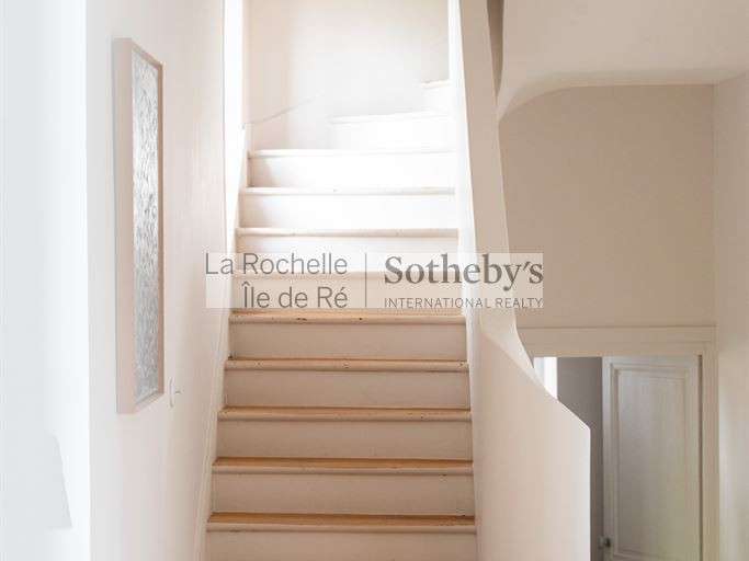 Maison Fouras - 4 chambres - 237m²