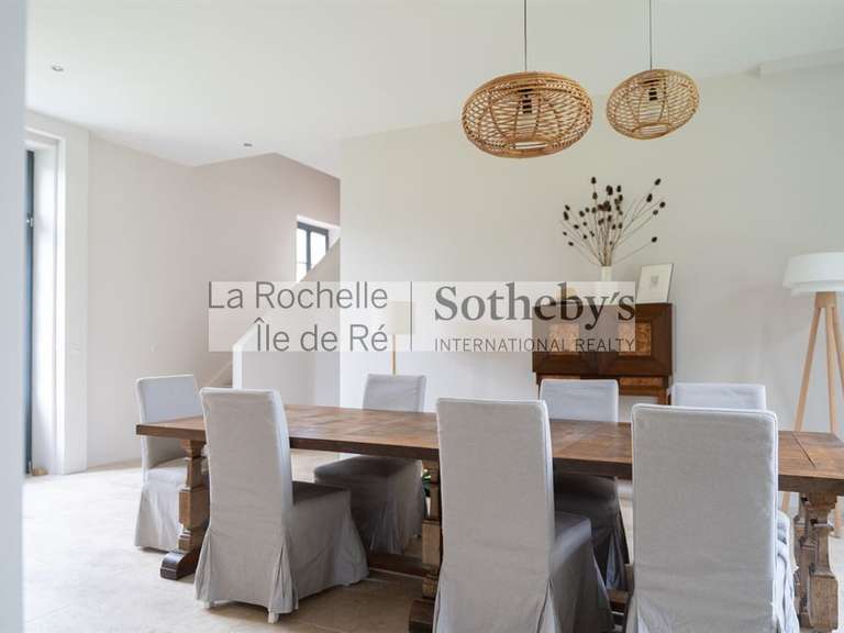 Maison Fouras - 4 chambres - 237m²