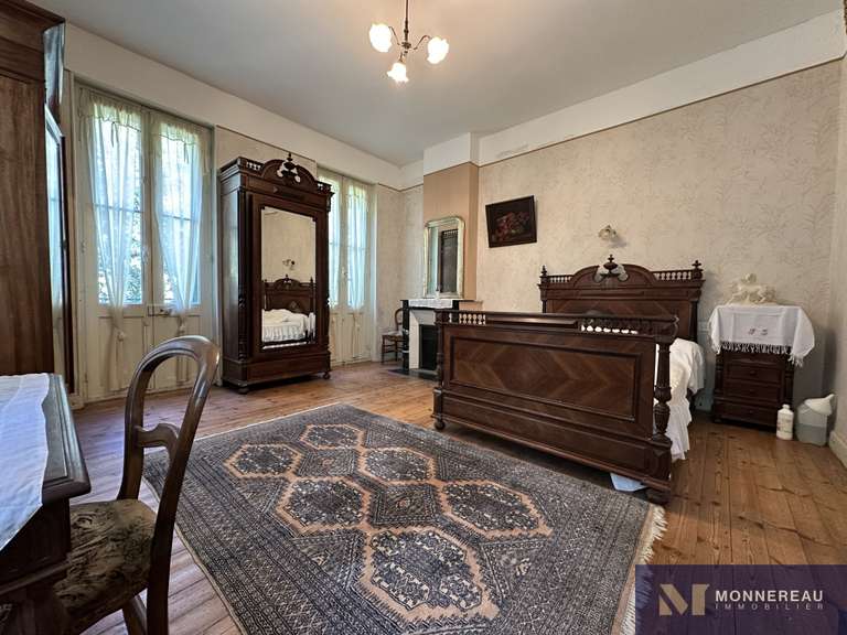Villa Fouras - 4 bedrooms - 640m²