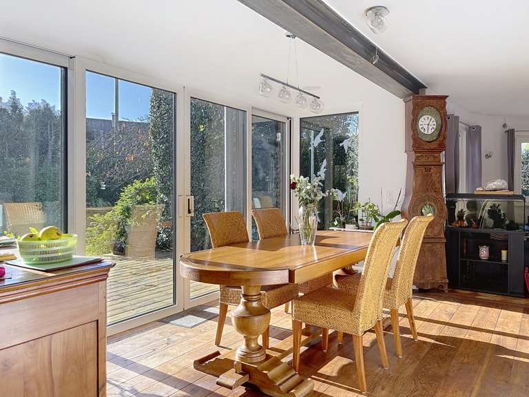 Propriété Fournes-en-Weppes - 3 chambres - 177m²