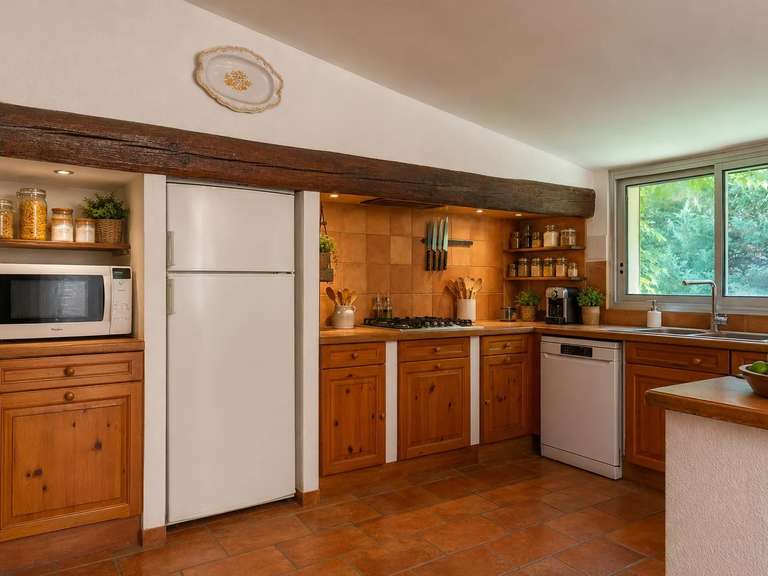 Maison Fourques - 14 chambres - 805m²