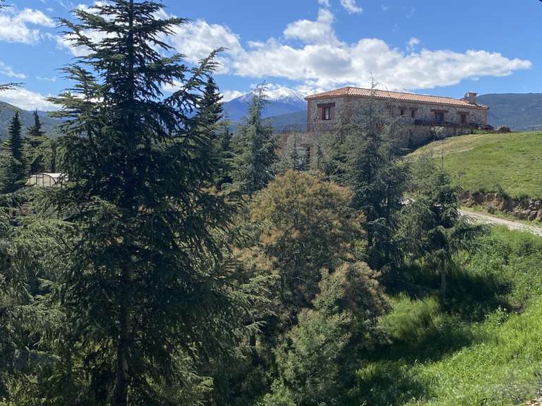 Propriété Fourques - 2 chambres - 132m²