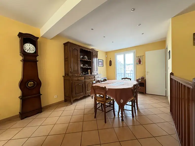 Maison Fourqueux - 5 chambres - 182m²