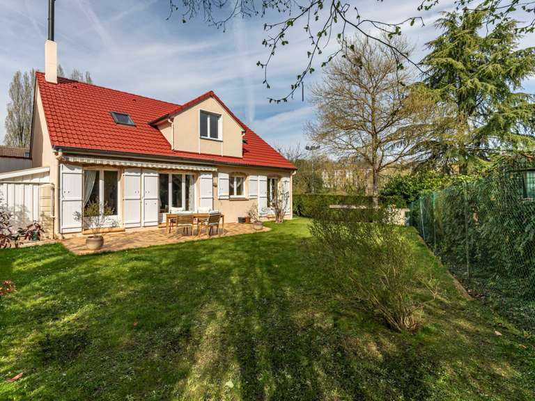 Maison Fourqueux - 5 chambres - 151m²