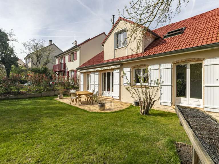 Maison Fourqueux - 5 chambres - 151m²