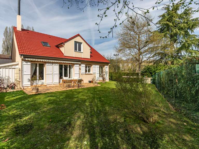 Maison Fourqueux - 5 chambres - 151m²