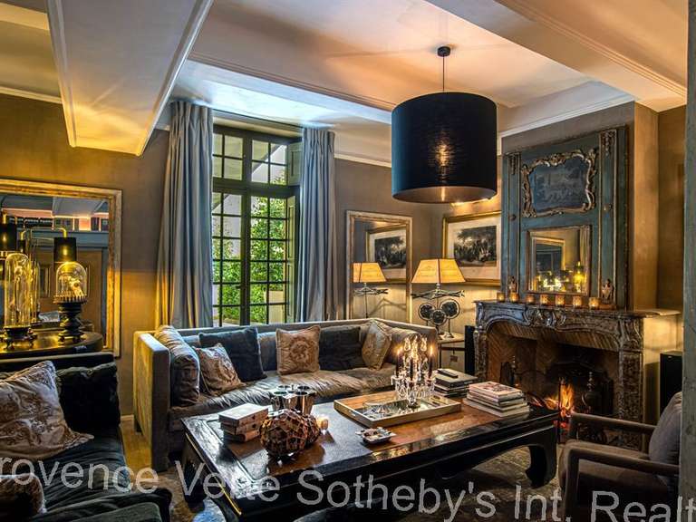 Maison Fox-Amphoux - 700m²