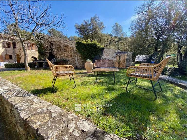 Villa Fox-Amphoux - 7 chambres - 245m²