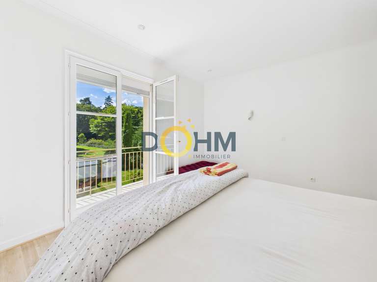 Maison Fraisses - 6 chambres - 196m²