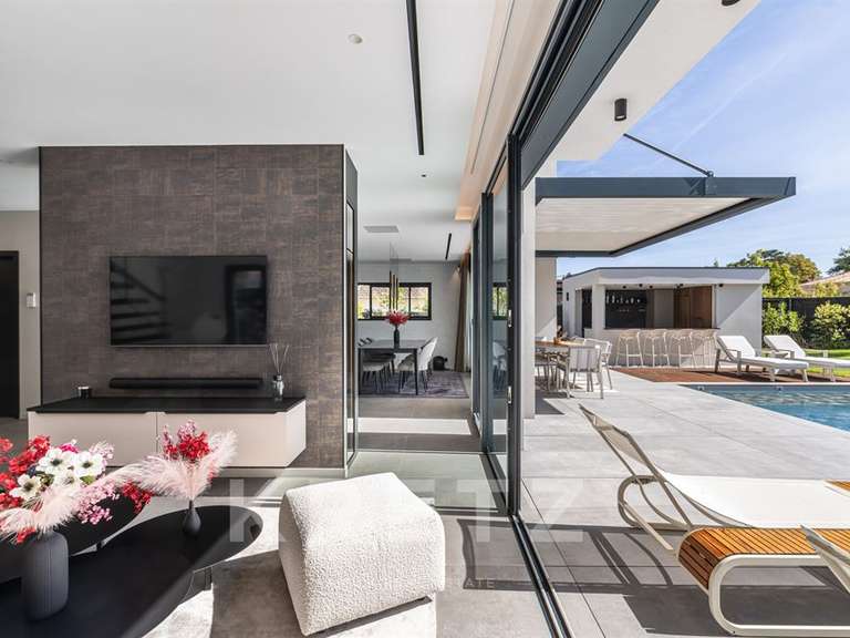 House Francheville - 5 bedrooms - 190m²