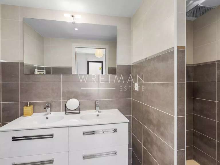 Apartment with Sea view Fréjus - 3 bedrooms - 252m²