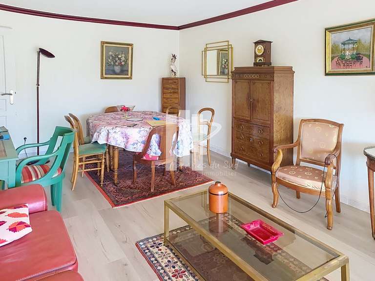 Appartement Fréjus - 2 chambres - 74m²