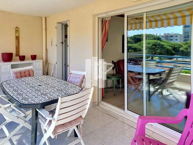 Appartement Fréjus - 2 chambres - 74m²