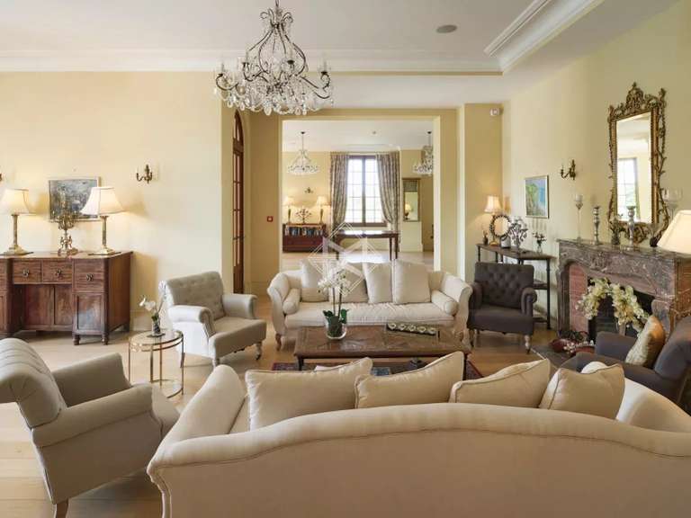 Castle Fréjus - 12 bedrooms - 2000m²