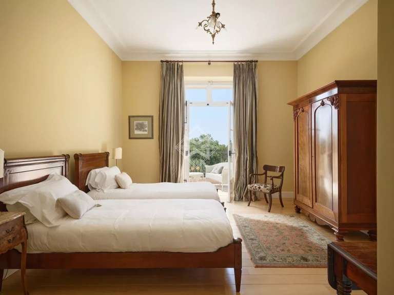 Castle Fréjus - 12 bedrooms - 2000m²