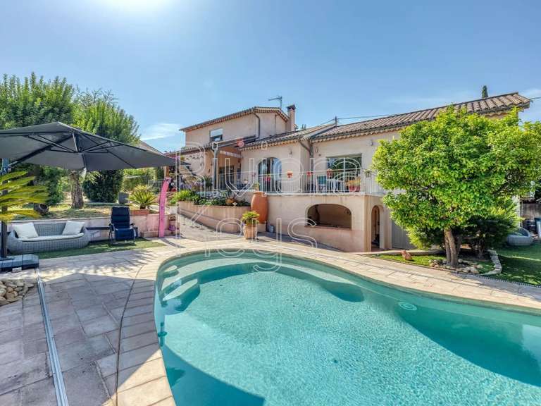 Maison Fréjus - 147m²
