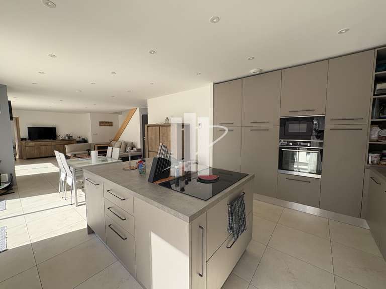 Maison Fréjus - 3 chambres - 117m²