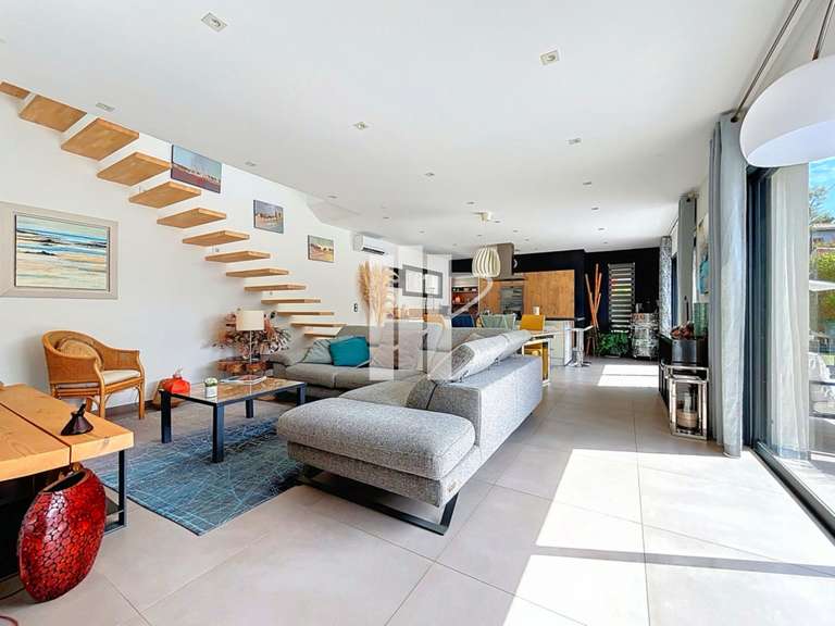 House Fréjus - 4 bedrooms - 172m²