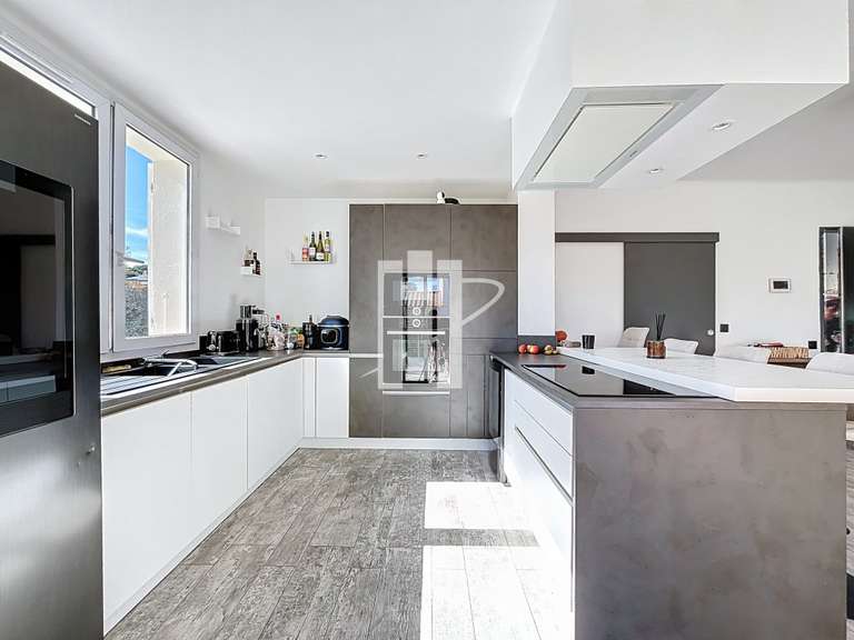 Maison Fréjus - 3 chambres - 99m²